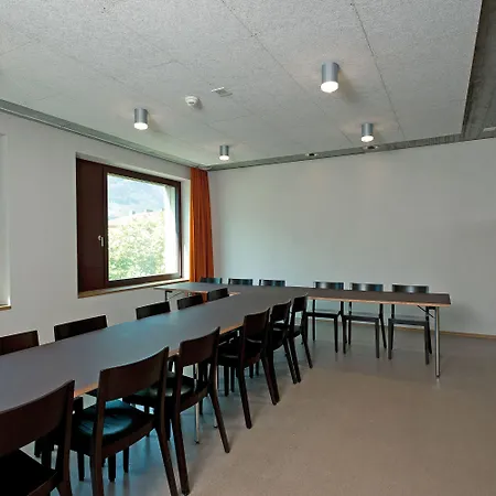 אכסניה Youth *